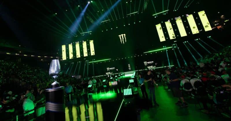 IEM Cologne Major draws sold-out crowd as crypto sponsors vanish from esports’ biggest stage