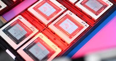 Amazon in talks to sell custom AI chips to data centers