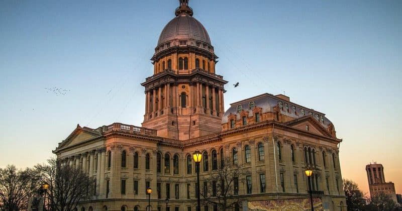 Illinois becomes first US state to tax digital asset transactions with new 0.2% levy