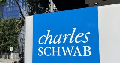 Charles Schwab imposes new margin requirements for long-short strategies
