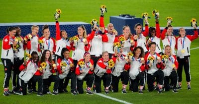Canada crushes Qatar 6-0 for first-ever World Cup win as crypto sponsors circle the tournament