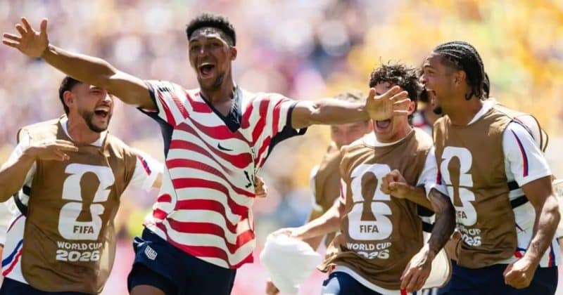 USMNT advances to World Cup knockout stage after winning Group D