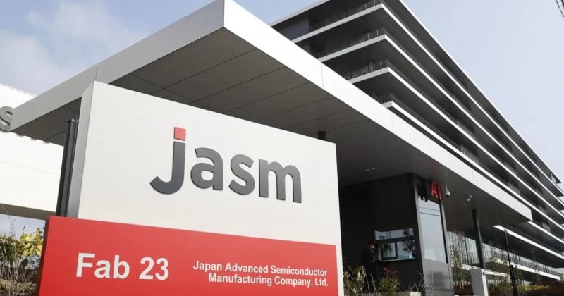 Japan targets $2.3 trillion in public-private investment by 2040, betting big on AI and chips