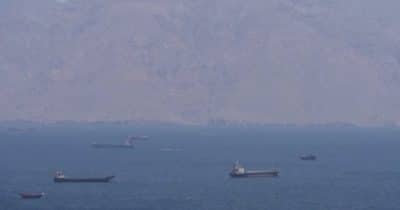 Iran’s IRGC Navy warns vessels to avoid Strait of Hormuz as closure escalates global tensions