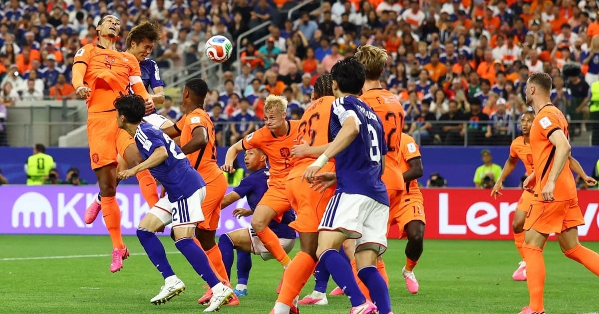 Kamada scores early goal to give Japan lead against Tunisia in World Cup opener