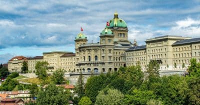 US and Iran begin talks in Switzerland on permanent peace deal