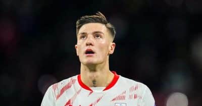 Manchester United rejects offers for Benjamin Šeško this summer