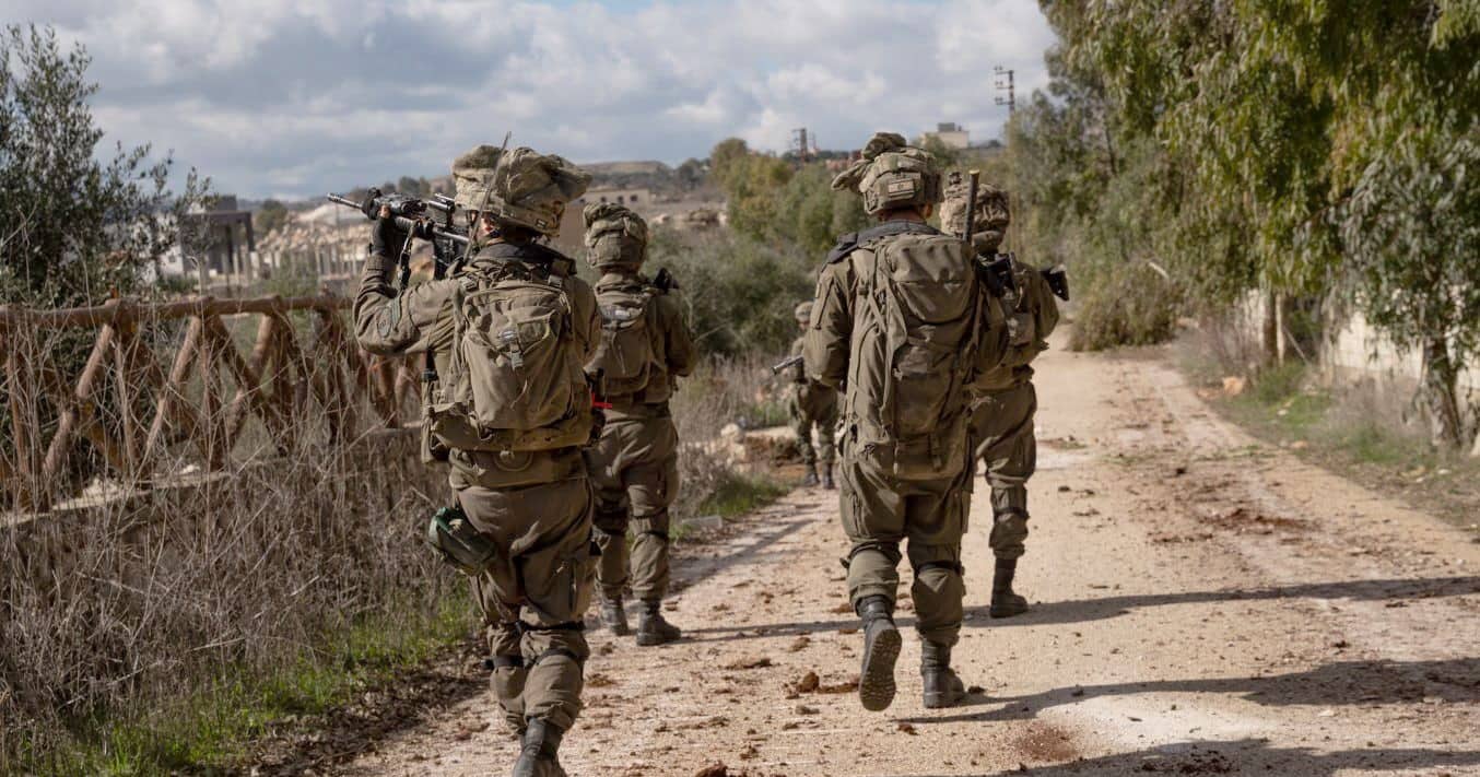 Hezbollah’s Qassem demands IDF withdrawal from Lebanon