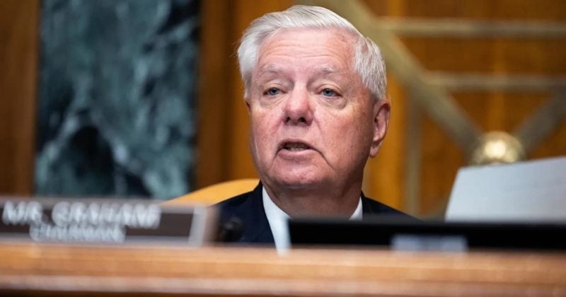Trump plans to seize Strait of Hormuz if negotiations fail: Senator Graham