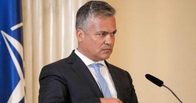 Romania’s largest party backs Vestea for PM, may need fringe support