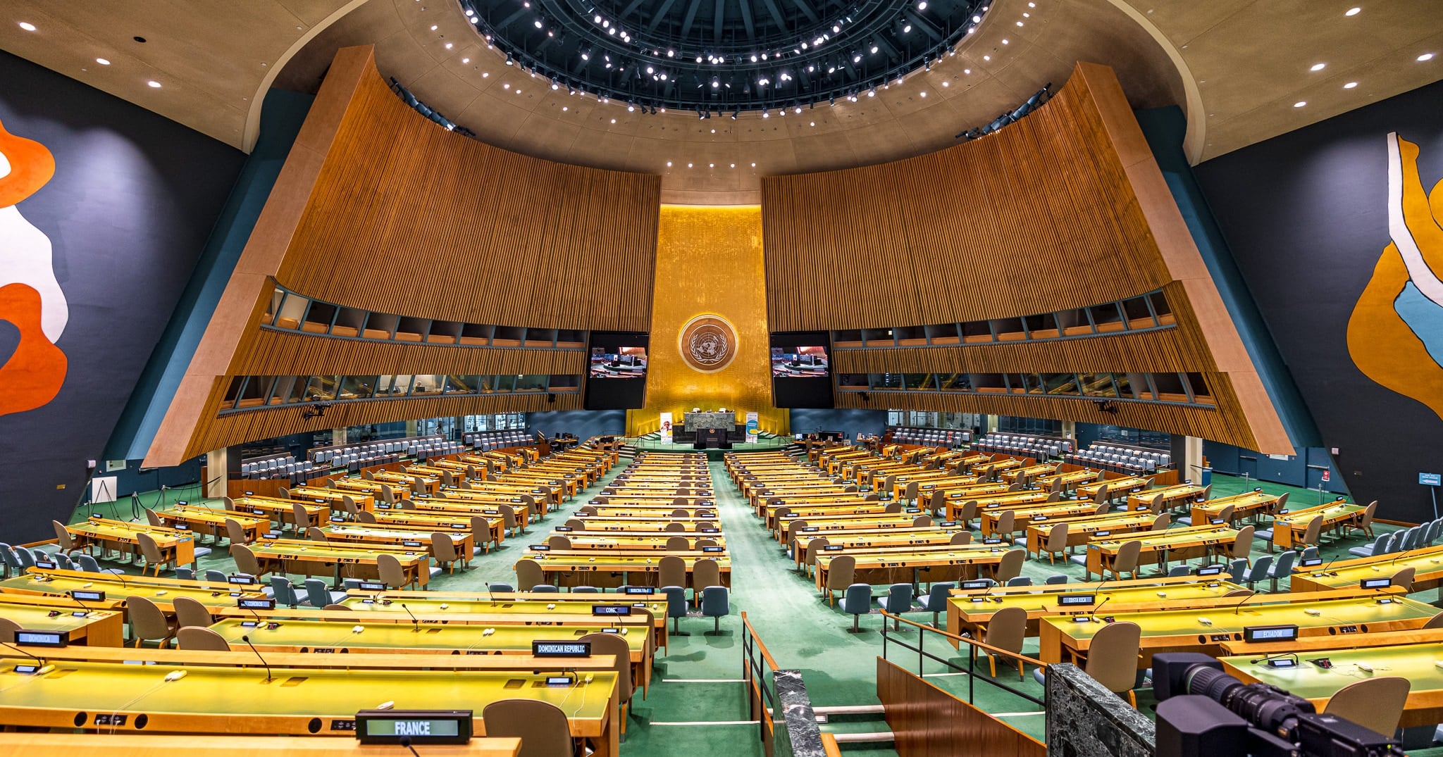 United Nations urges AI firms to disclose environmental costs by 2030