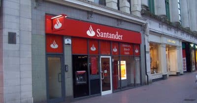 Santander plans up to 3,000 early retirements in Spain amid AI shift