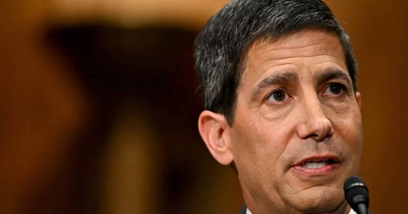 Economists see no Fed rate cuts before 2027 as US inflation forecast rises