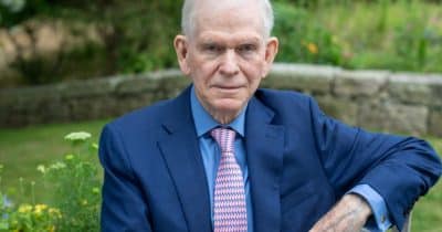 Jeremy Grantham warns AI boom drives US stock market to record highs, risks historic decline