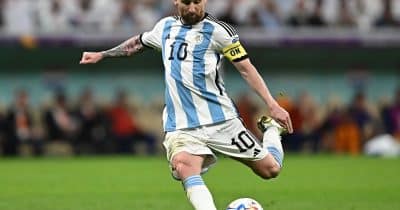 Lionel Messi becomes first player to score in seven straight World Cup matches