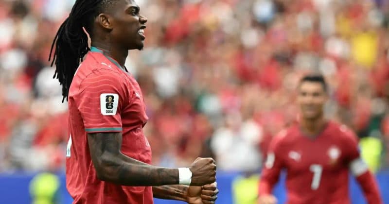Roberto Martínez criticized for benching Rafael Leão in World Cup
