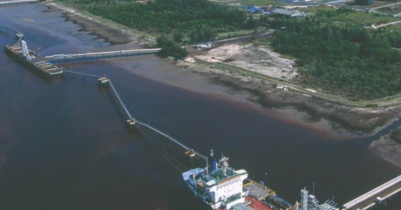Pakistan seeks LNG amid Strait of Hormuz disruptions impacting energy flows