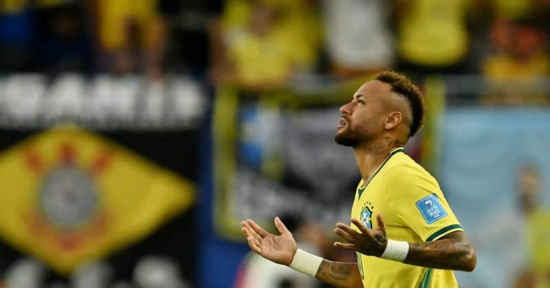 Brazil announces lineup for match against Japan, Neymar on bench