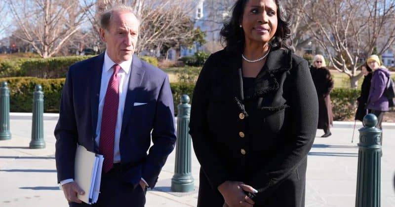 US Supreme Court rejects Trump’s bid to remove Federal Reserve Governor Lisa Cook