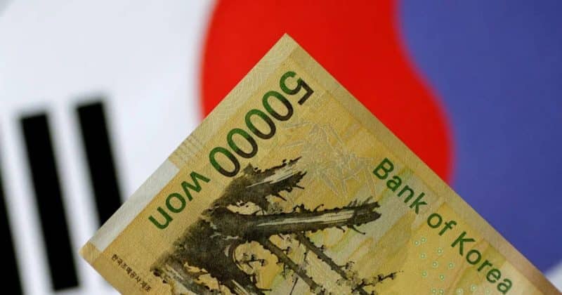 South Korean won closes at lowest level since March 2009