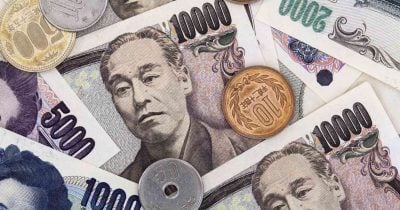 Japanese yen hits weakest level against the US dollar since 1986