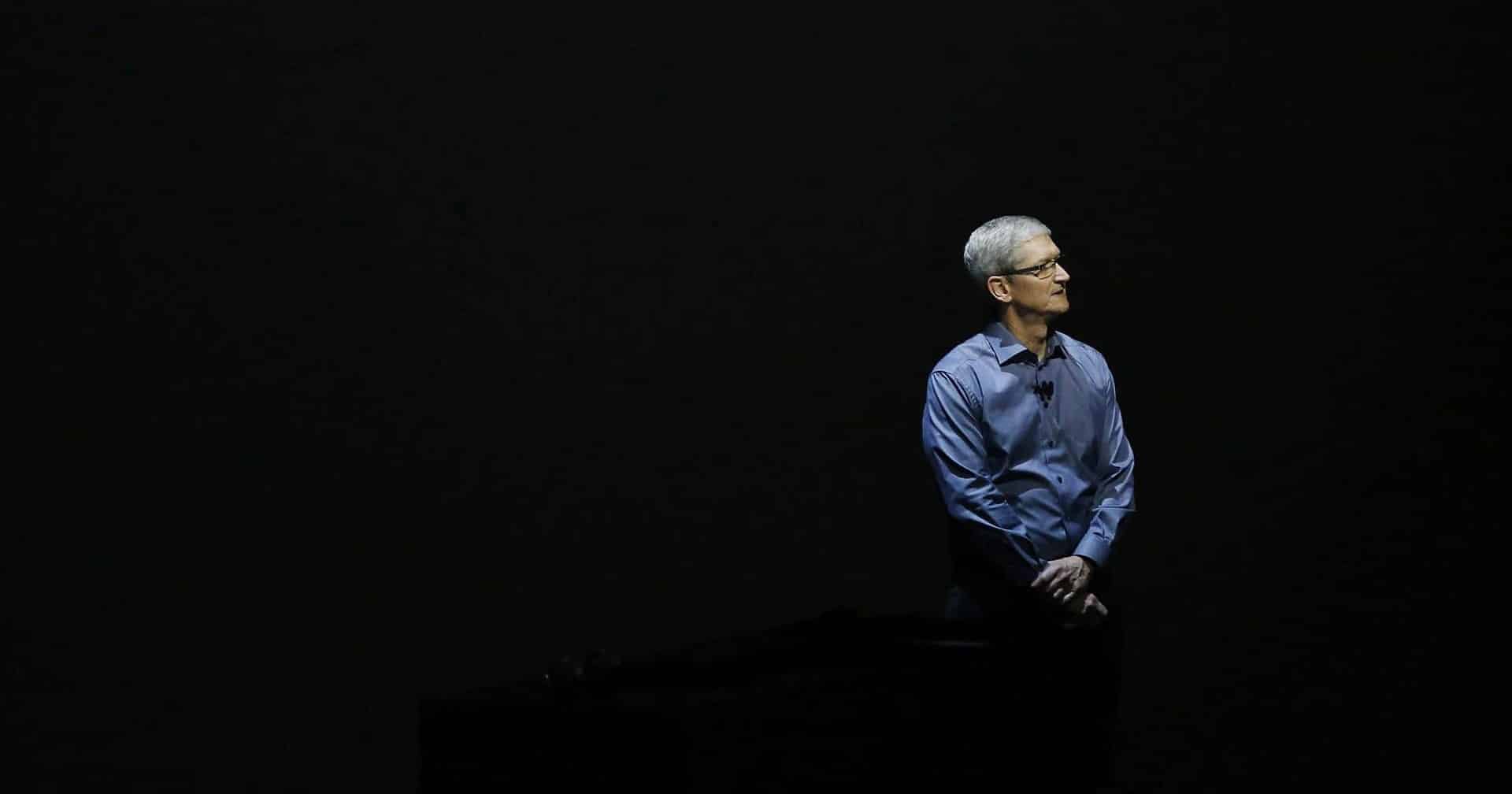 Apple lobbying Trump administration to buy memory chips from Pentagon-blacklisted Chinese firms