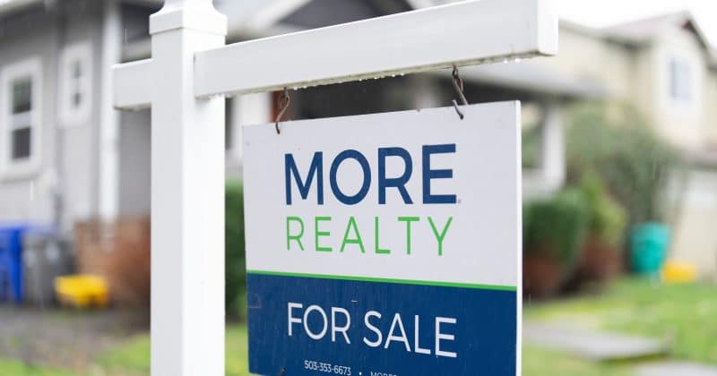 Average 30-year US mortgage rate falls to 6.43%, lowest in seven weeks
