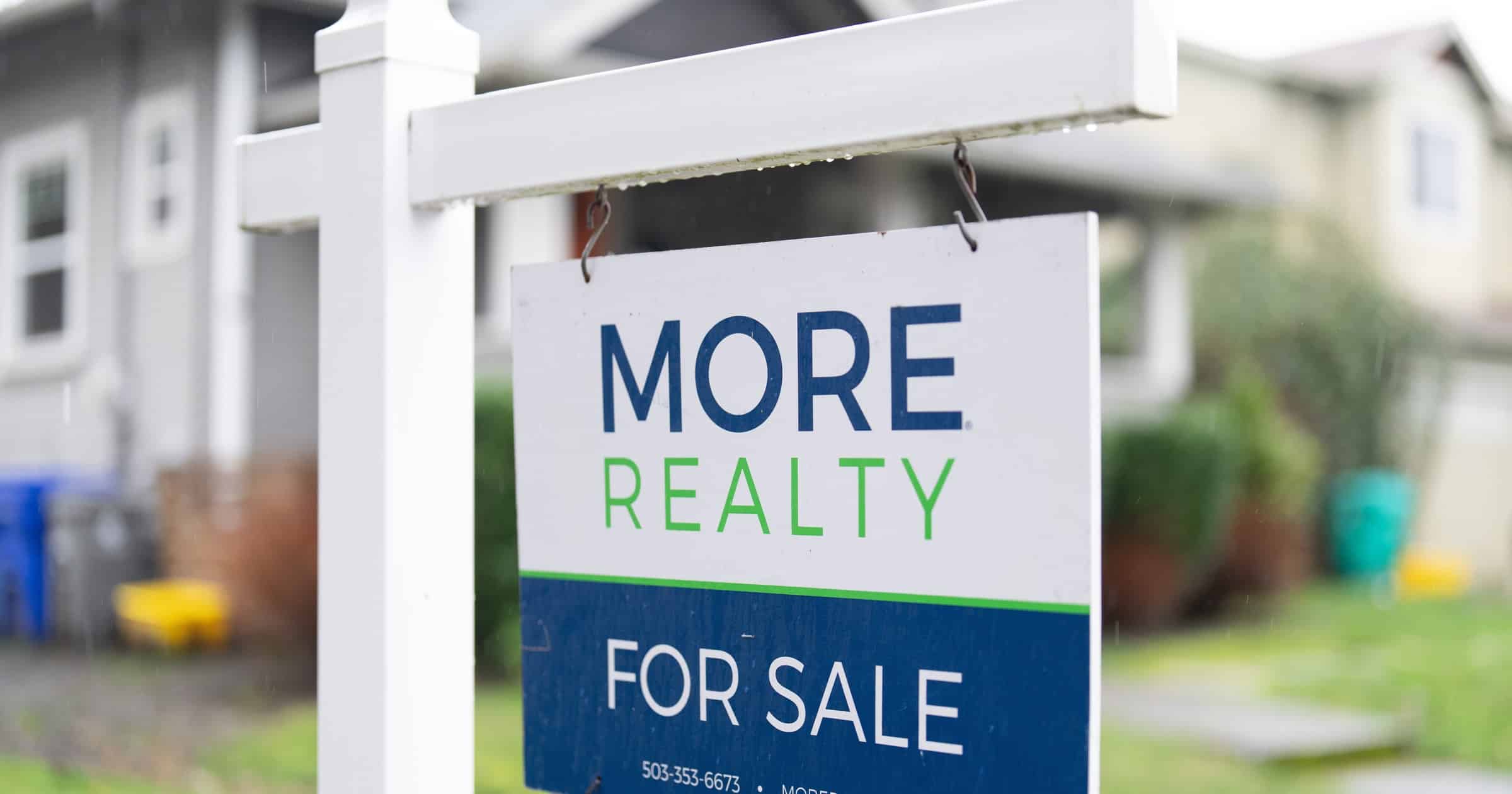 Average 30-year US mortgage rate falls to 6.43%, lowest in seven weeks