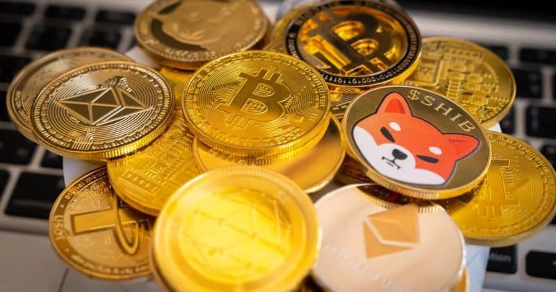 Altcoin sell pressure hits multi-year low as 15 months of relentless distribution grinds on