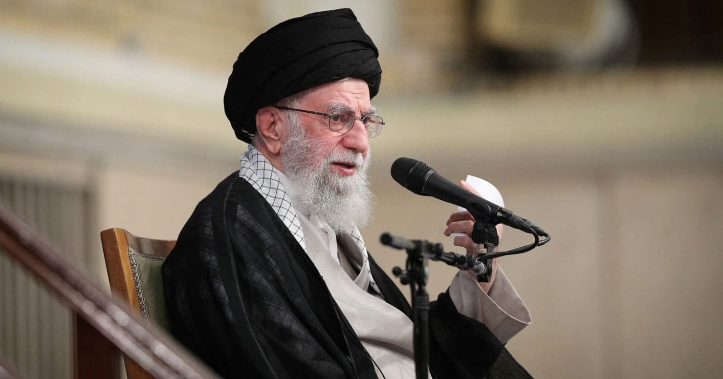 Iranian officials’ emotional display at Supreme Leader’s funeral signals political shift