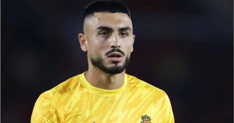RC Deportivo signs goalkeeper Leo Román Riquelme on five-year deal from Mallorca