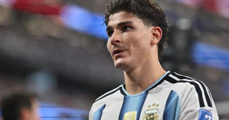 Simeone denies Julian Alvarez transfer to Barcelona, calls him ‘one of the five best in the world’