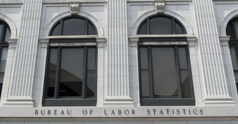 US full-time jobs decline by 514,000 in June, marking third straight drop