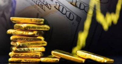 Spot gold falls nearly 1% to $4,123.49 amid strong US dollar, Fed pressure