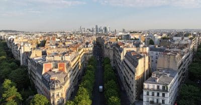 France’s debt burden risks snowballing ahead of 2027 election, and crypto markets should pay attention
