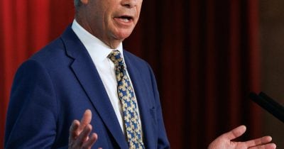 Major parties boycott Clacton by-election, boosting Farage’s chances