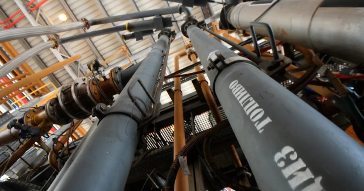 Ukraine strikes Russian oil refineries in Tatarstan, escalating conflict
