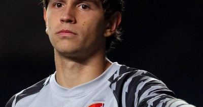 Aston Villa holds firm on Emiliano Martínez valuation as Juventus lowball offer rejected