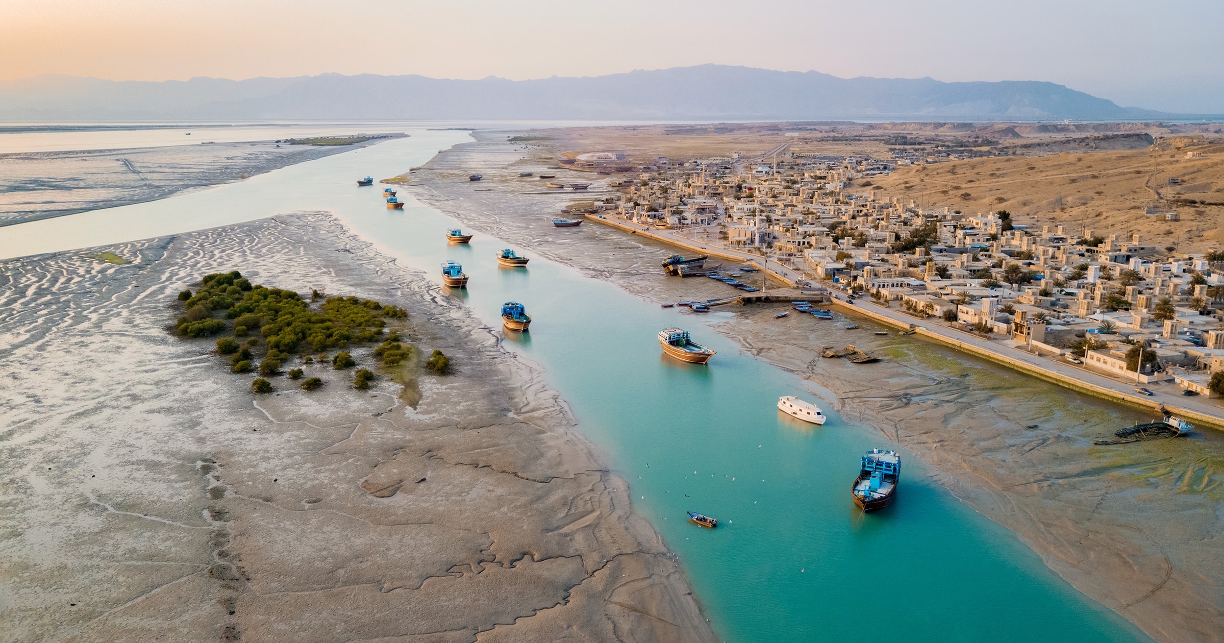 Explosions reported near Qeshm Island amid US-Iran tensions