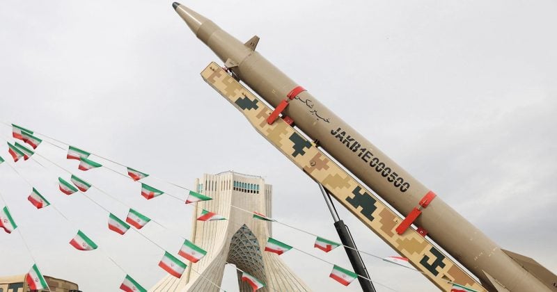 Iran launches large-scale missile, drone attacks on enemy bases in response to US