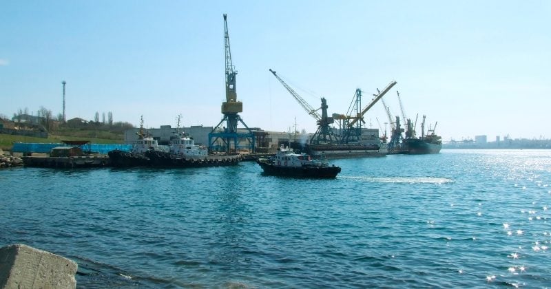 Russia strikes Ukrainian military cargo at Chornomorsk port in Black Sea escalation