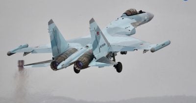 Russia escalates air campaign as Ukraine faces political upheaval