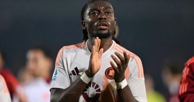 Man Utd, Chelsea battle for Roma's Koné