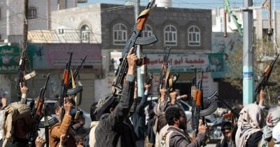 Oil Supply Fears Rise as Houthi Attacks Threaten Global Trade
