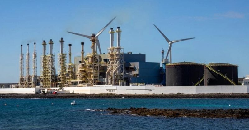 US strike on Iranian desalination plant triggers crypto selloff and $700M in liquidations