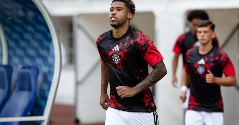 Manchester United loses 1-0 to Wrexham in pre-season opener as Carrick era begins