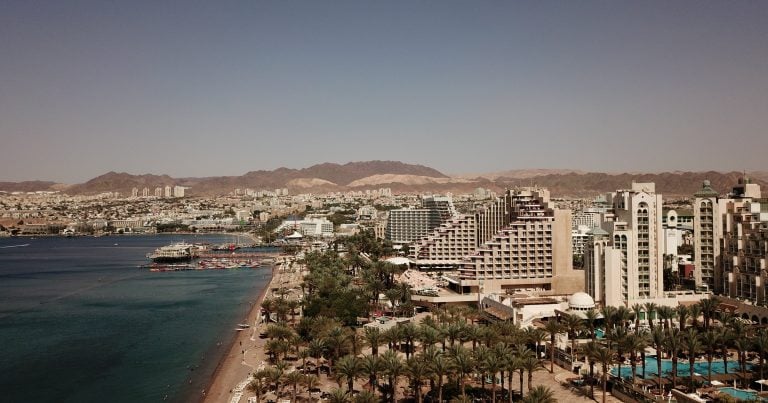 Explosions over Eilat linked to intercepted Iranian missiles amid tensions