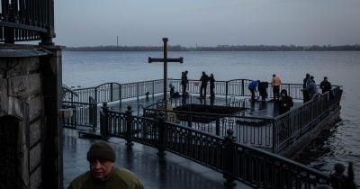 Russian Strikes Hit Dnipropetrovsk As Conflict Persists