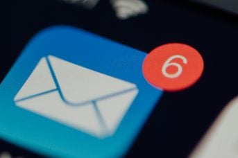 Glassnode flags possible data exposure, warns customers of phishing risk