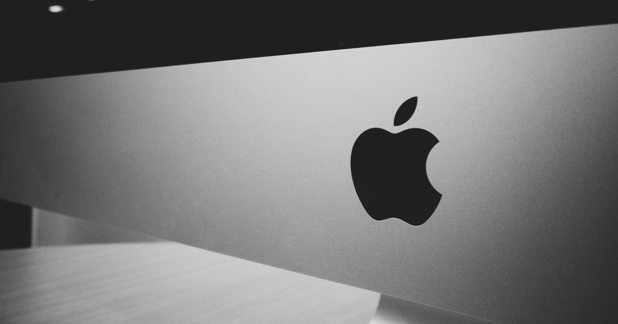 Apple plans full Mac line overhaul to meet surging AI demand